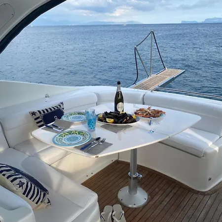 Sweet Passion Botel *
